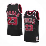 Maillot Chicago Bulls Michael Jordan NO 23 Mitchell & Ness 1997-98 Noir3